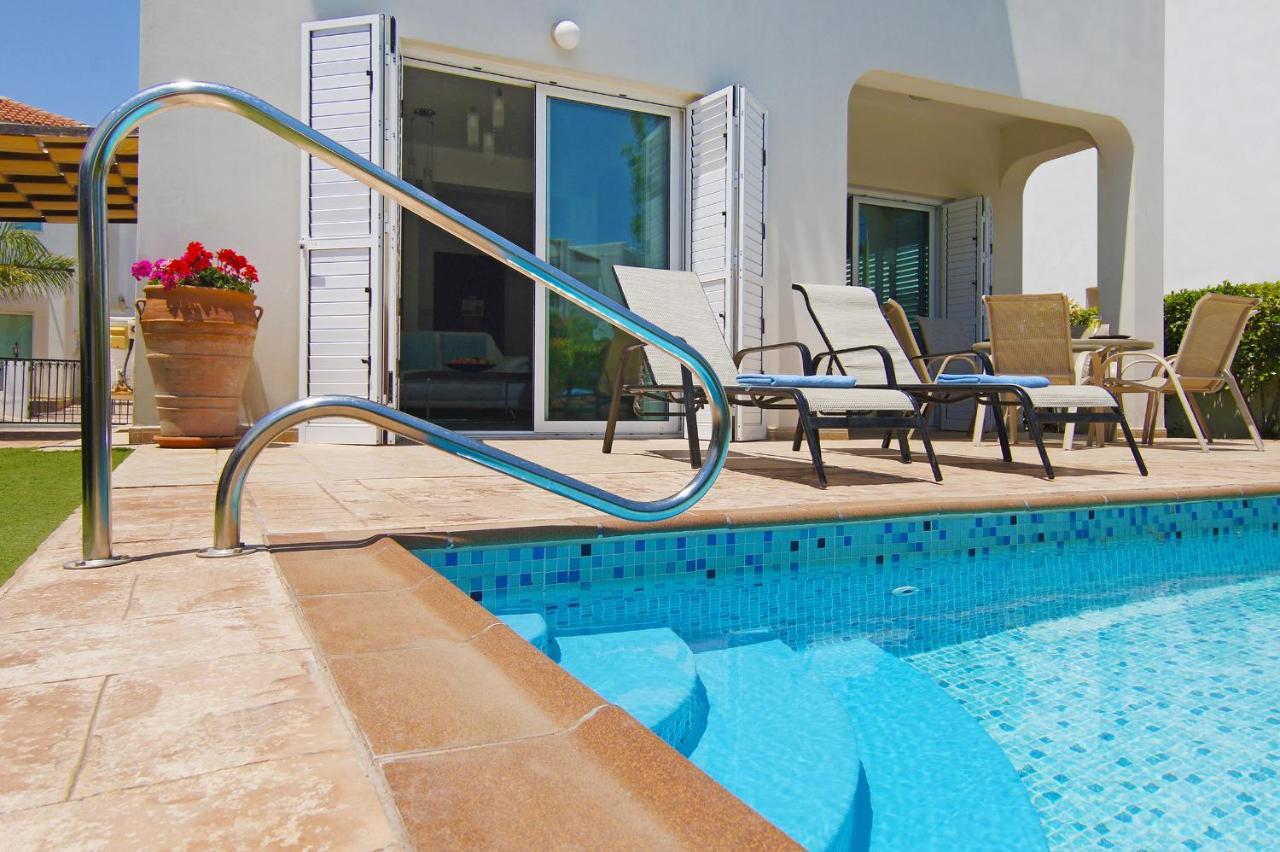 Villa Palm โปรทาราส ภายนอก รูปภาพ